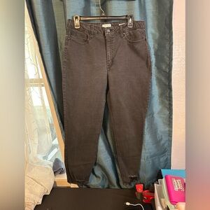 Sofia Vergara Black Washed Curvy Denim Jeans